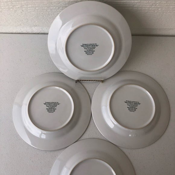 Brandon House “Brandon Rose” Stoneware 8 inch Plates (Set of 4) - Picture 14 of 14